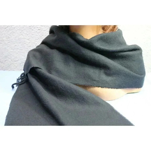 Geoffrey Beene Cashme Scarf-Black-Made in Italy-Unisex - Picture 2 of 6